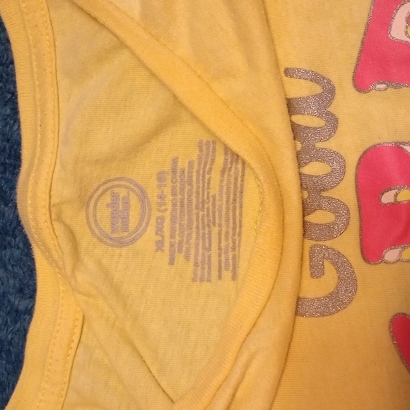 Tee - Picture 2 of 3